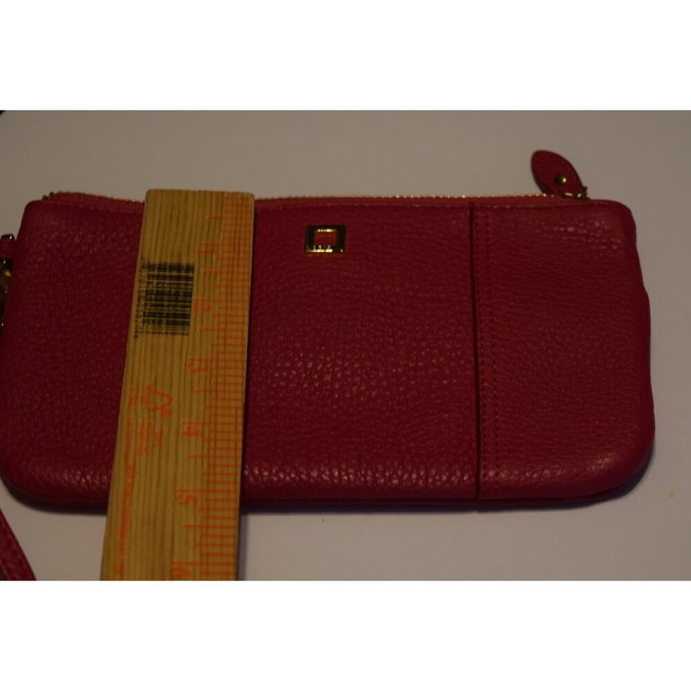 LODIS Wristlet Wallet Hot Pink Pebbled Leather 2 Pockets Zipper Removable Strap - Picture 5 of 5